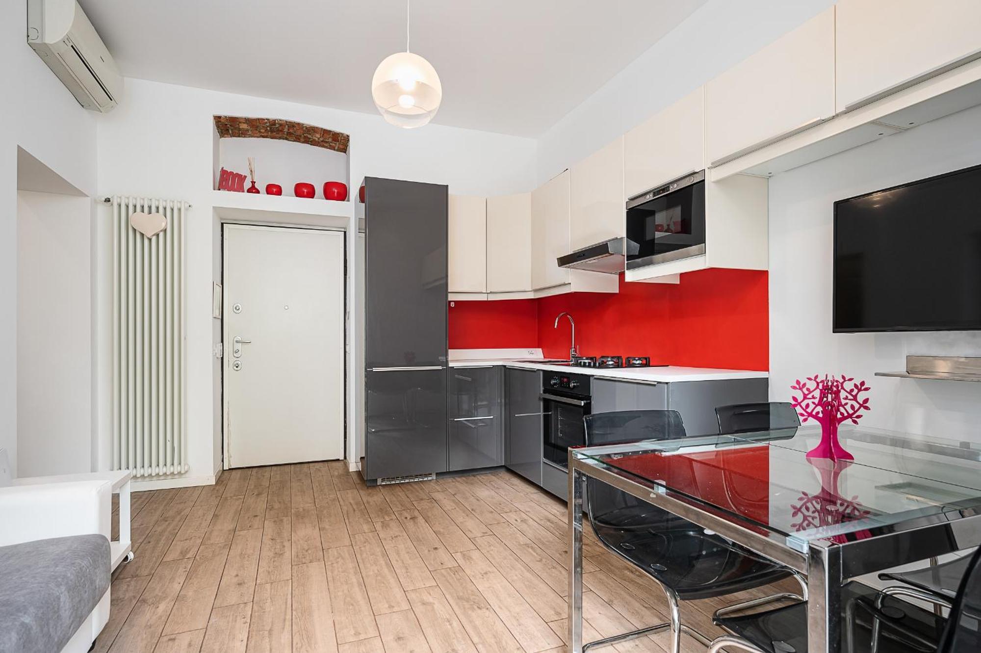 Classbnb - Apartment With Balcony Near The City Center Милан Экстерьер фото
